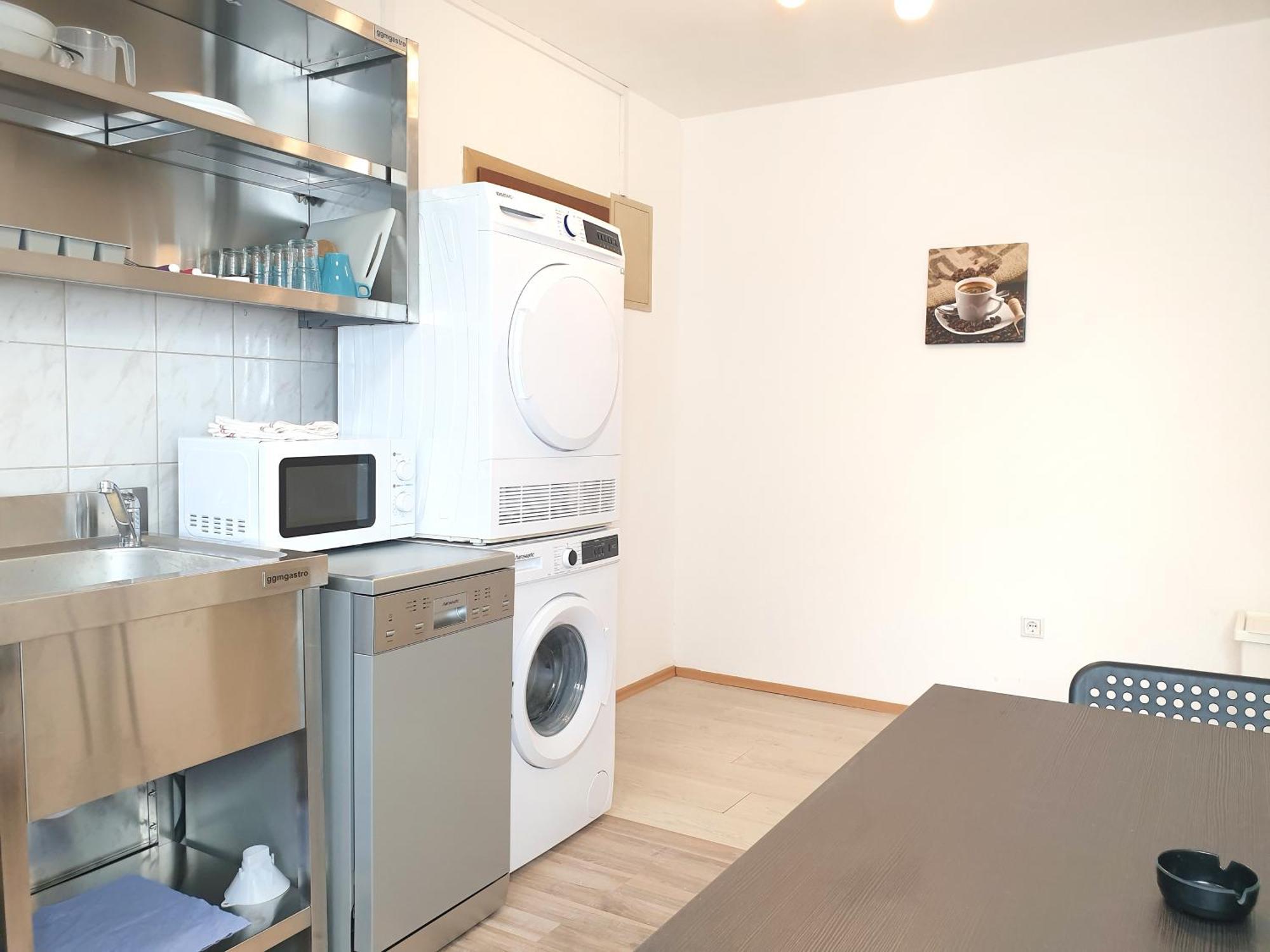 Meribu H1 Wohnung Fuer Monteure Und Arbeiter Gelsenkirchen Buitenkant foto